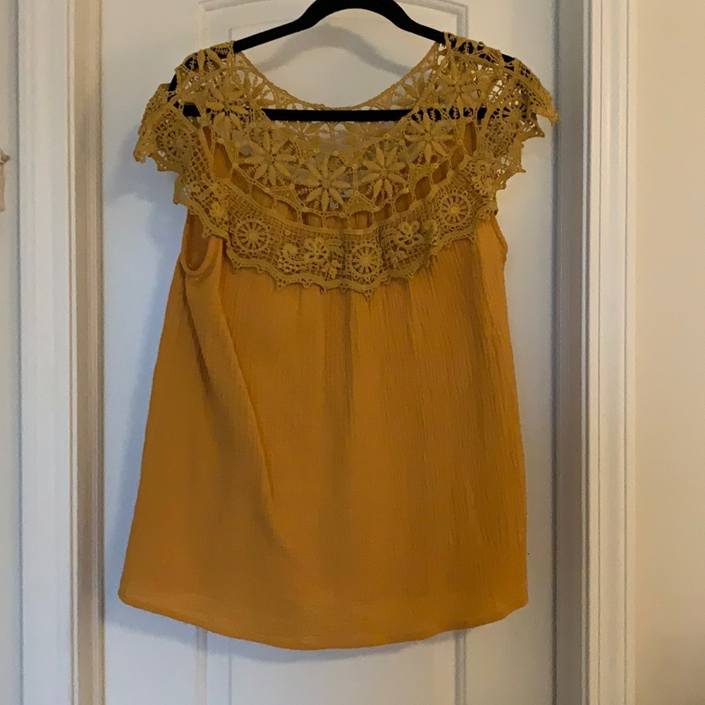 Yellow tank with crocheted detail